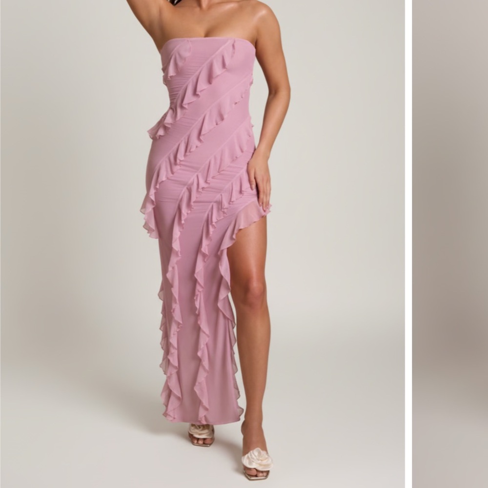 Oh Polly Nevali Bandeau Strapless Ruffled Pink Dress